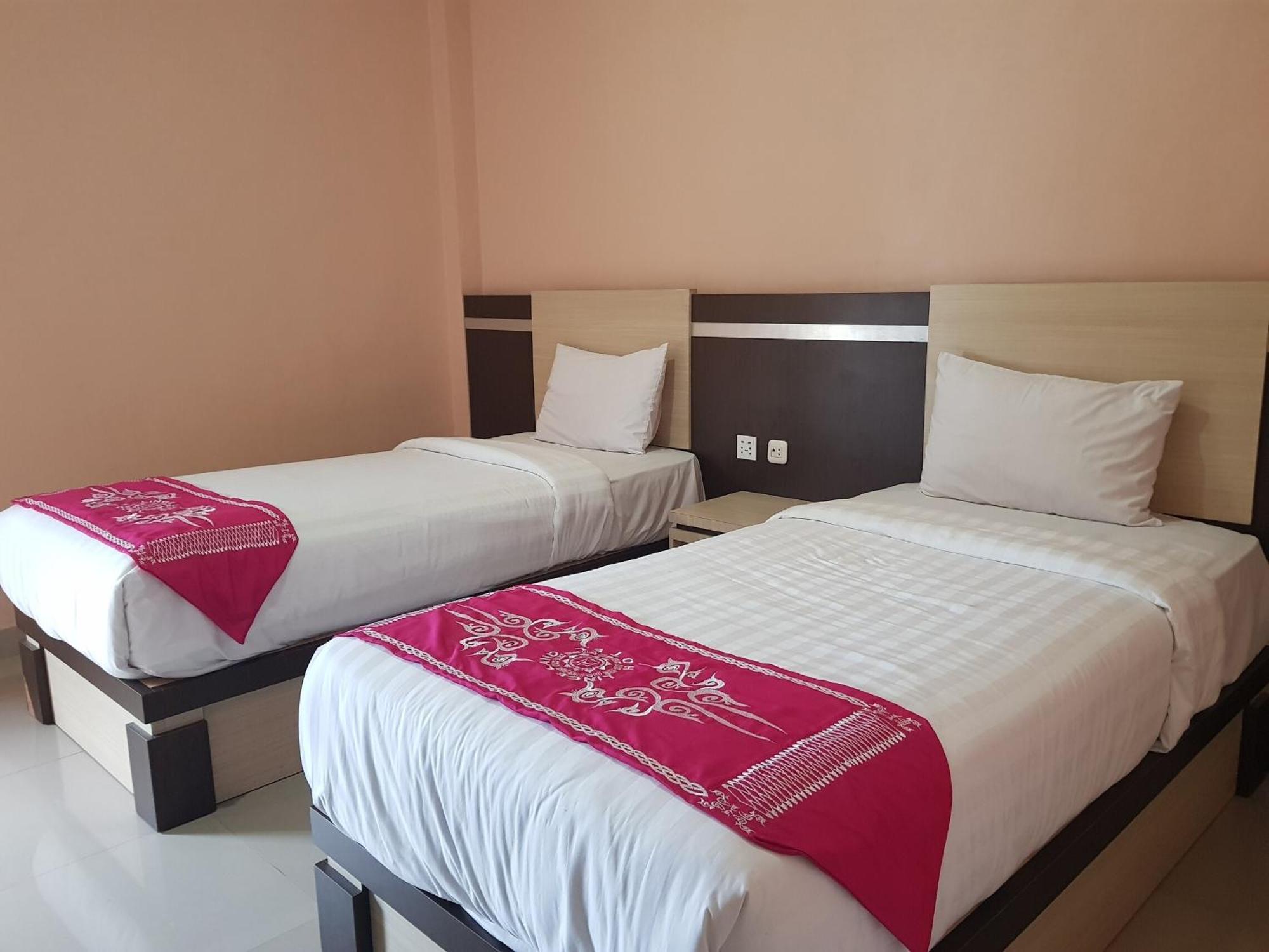 Capital O 93263 Linge Land Hotel Takengon Extérieur photo